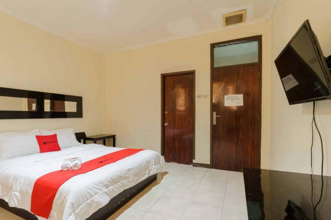 Reddoorz @ Dwipa Wisata Hotel Bandar Lampung Kültér fotó